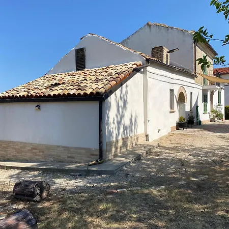 ベッド・アンド・ブレックファスト Alive Abruzzo, Dog Friendly Pollutri